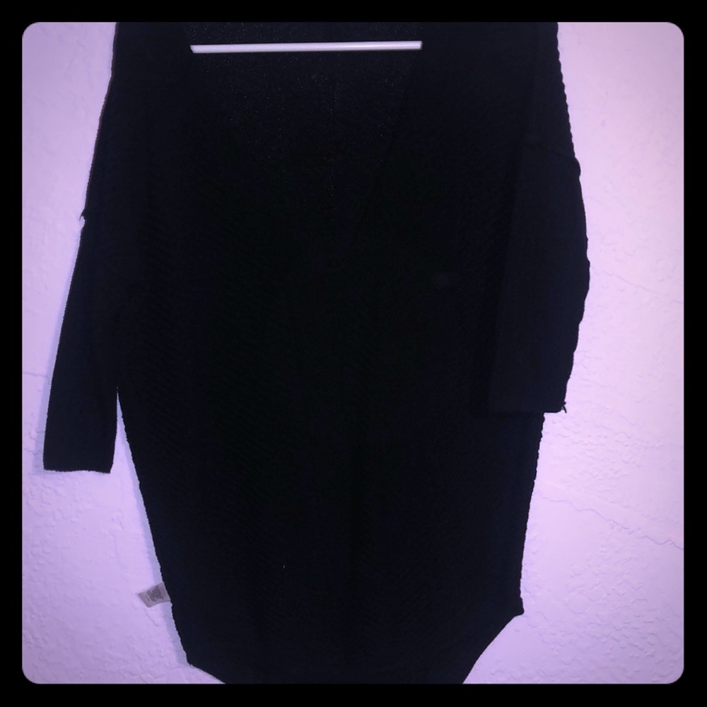 Black Express 3/4 sleeve sweater